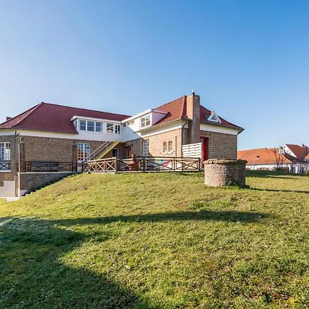 Karaktervolle Familie 12p - Ruim En Vlak Bij *